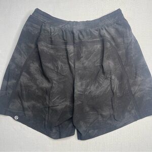Men’s black camouflage camo Lululemon shorts